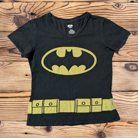 Retro Women's Batman DC Comics Large Cosplay Shirt - Picture 1 of 5